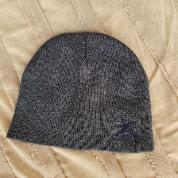 Zero Xposur Beanie Hat - Picture 1 of 4